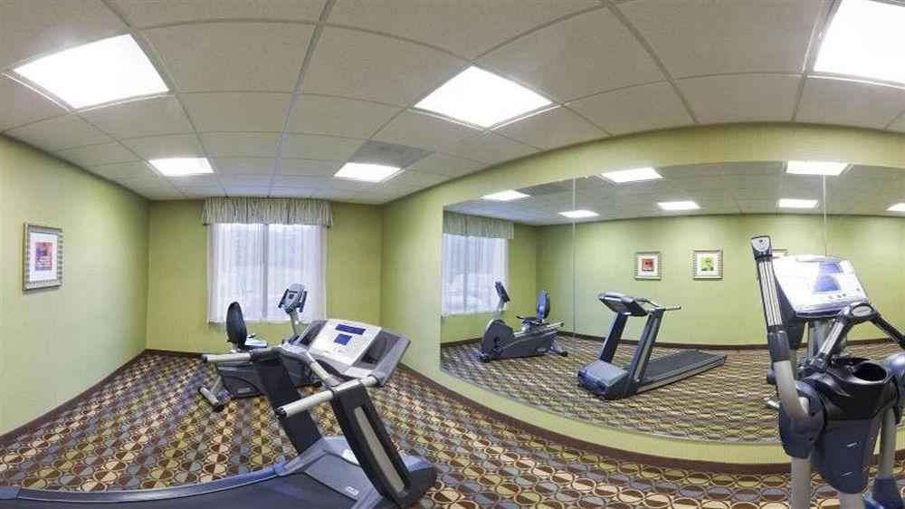Holiday Inn Express Hotel & Suites Thornburg-S. Fredericksburg By Ihg Ngoại thất bức ảnh