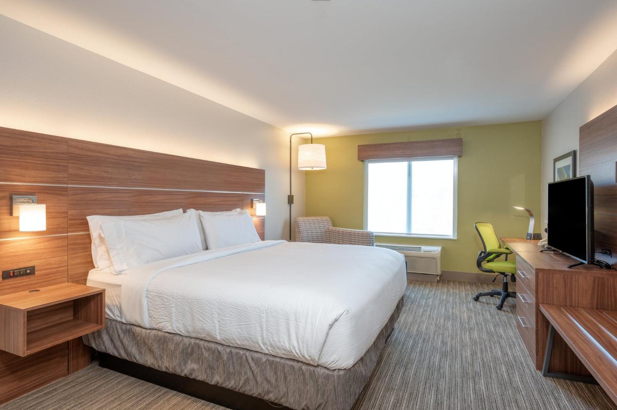 Holiday Inn Express Hotel & Suites Thornburg-S. Fredericksburg By Ihg Ngoại thất bức ảnh