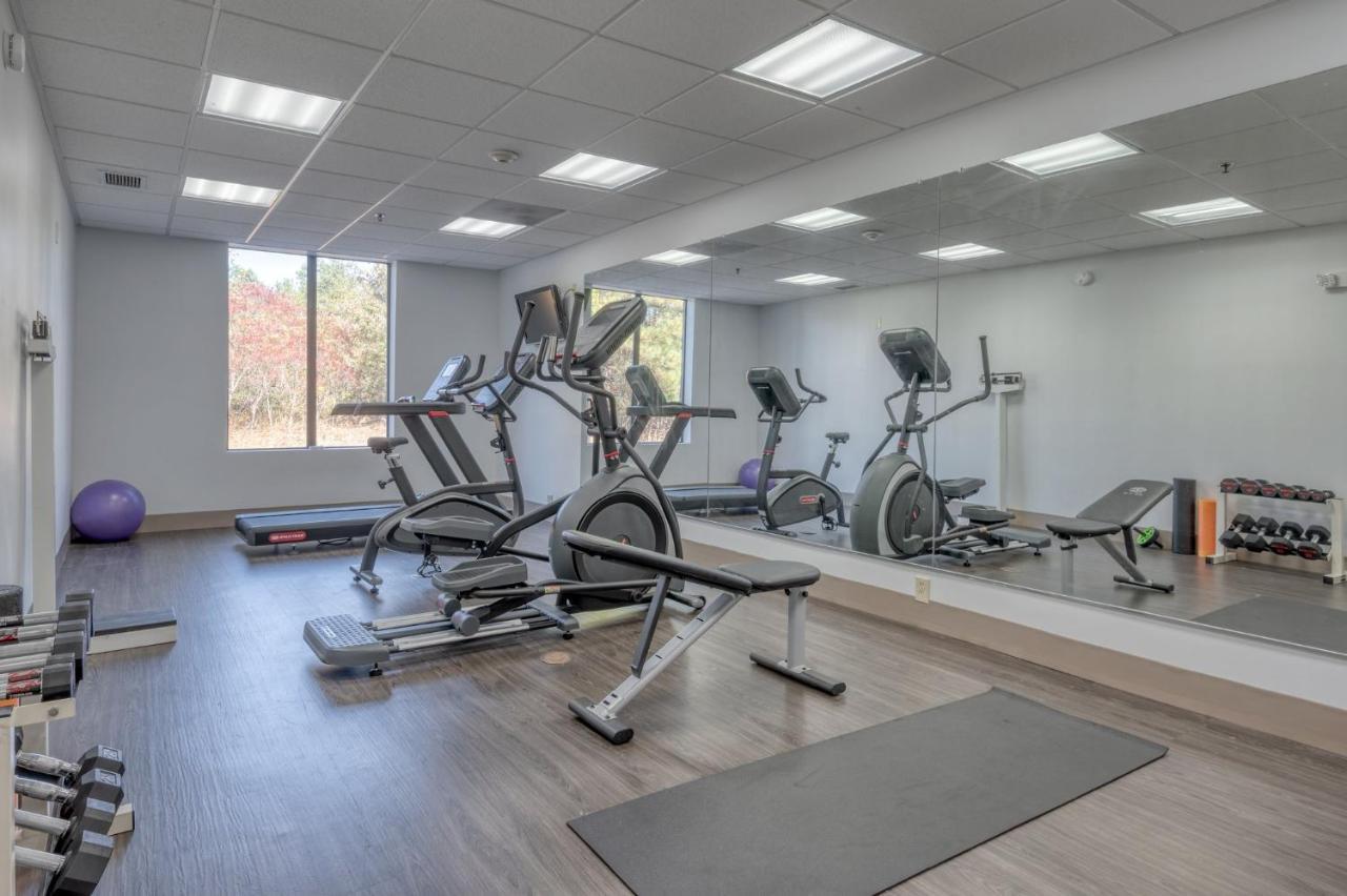 Holiday Inn Express Hotel & Suites Thornburg-S. Fredericksburg By Ihg Ngoại thất bức ảnh