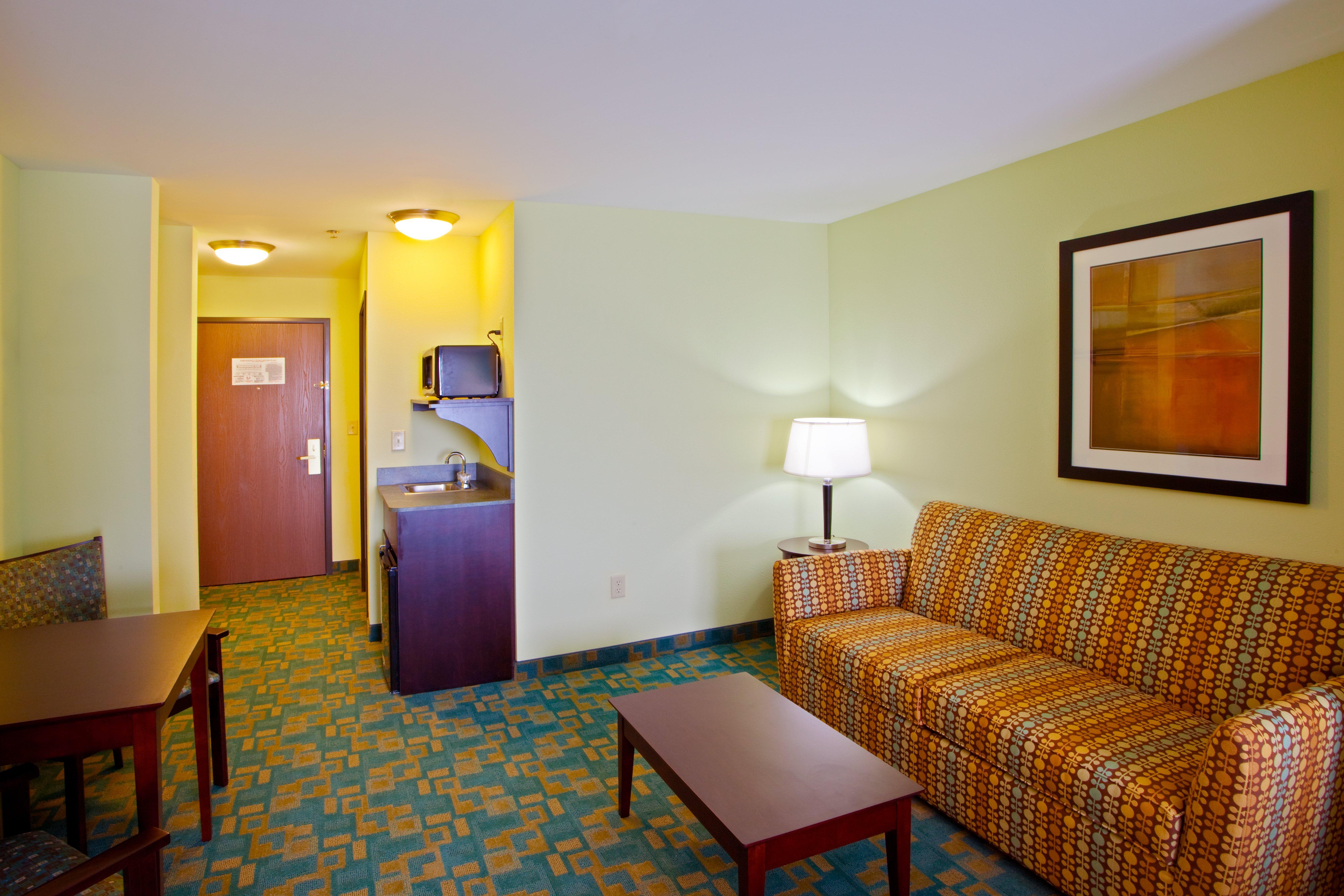 Holiday Inn Express Hotel & Suites Thornburg-S. Fredericksburg By Ihg Ngoại thất bức ảnh