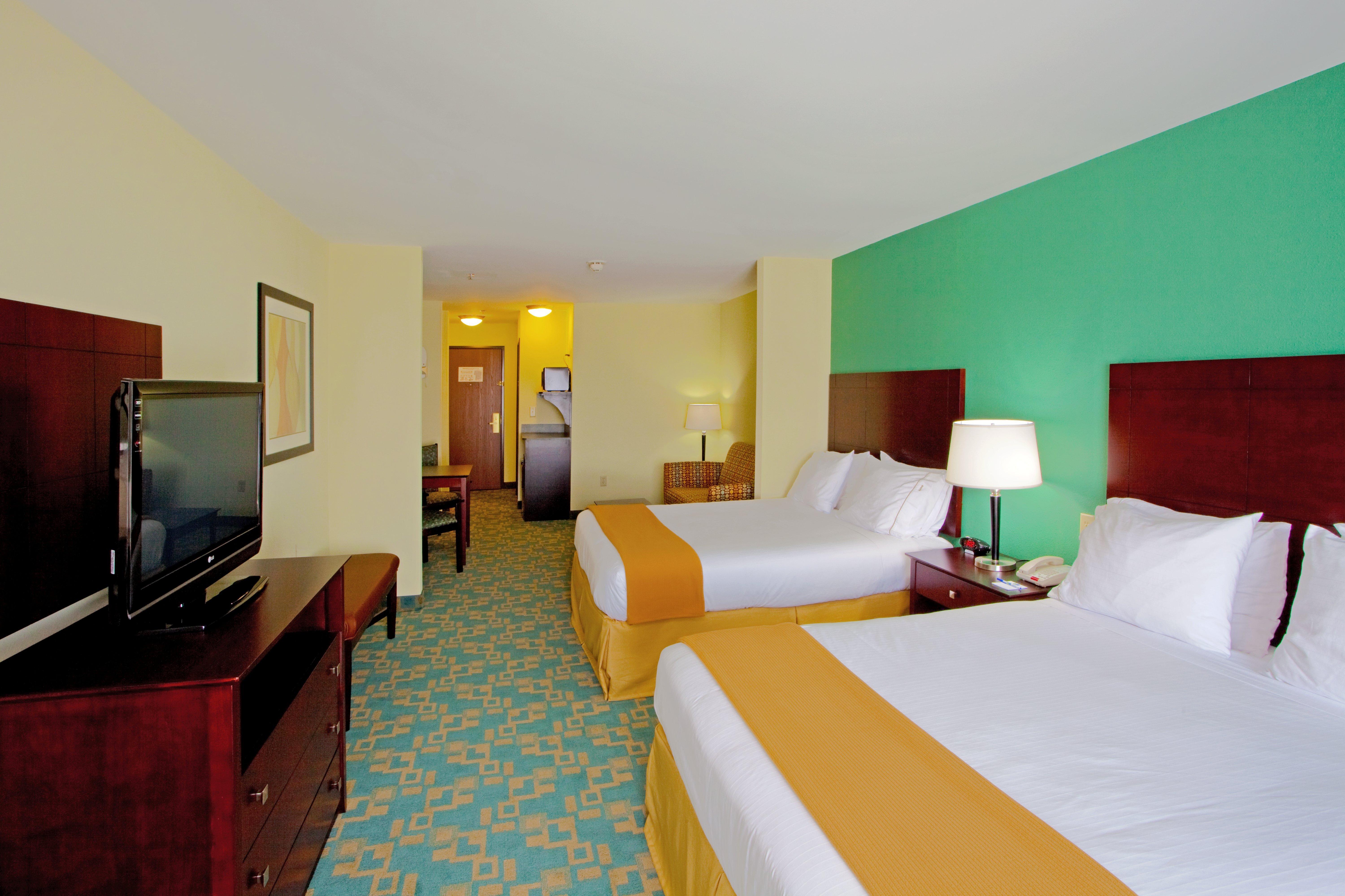 Holiday Inn Express Hotel & Suites Thornburg-S. Fredericksburg By Ihg Ngoại thất bức ảnh