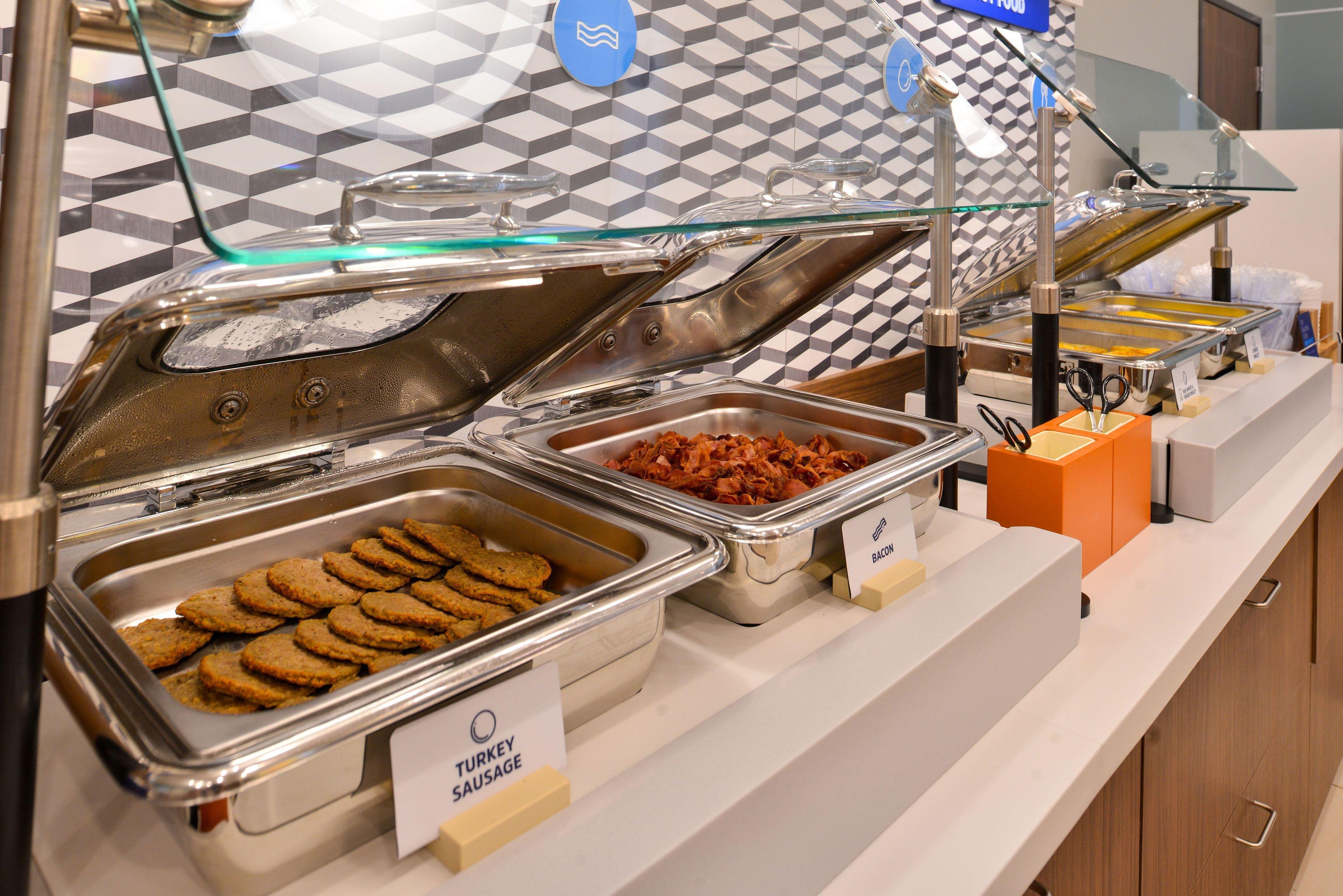 Holiday Inn Express Hotel & Suites Thornburg-S. Fredericksburg By Ihg Ngoại thất bức ảnh